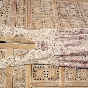 Victoria's Secret Cream and Pink Lace Chemise SZ XS